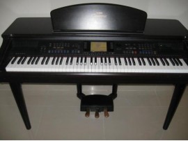 Yamaha Digital Piano Clavinova CVP-105